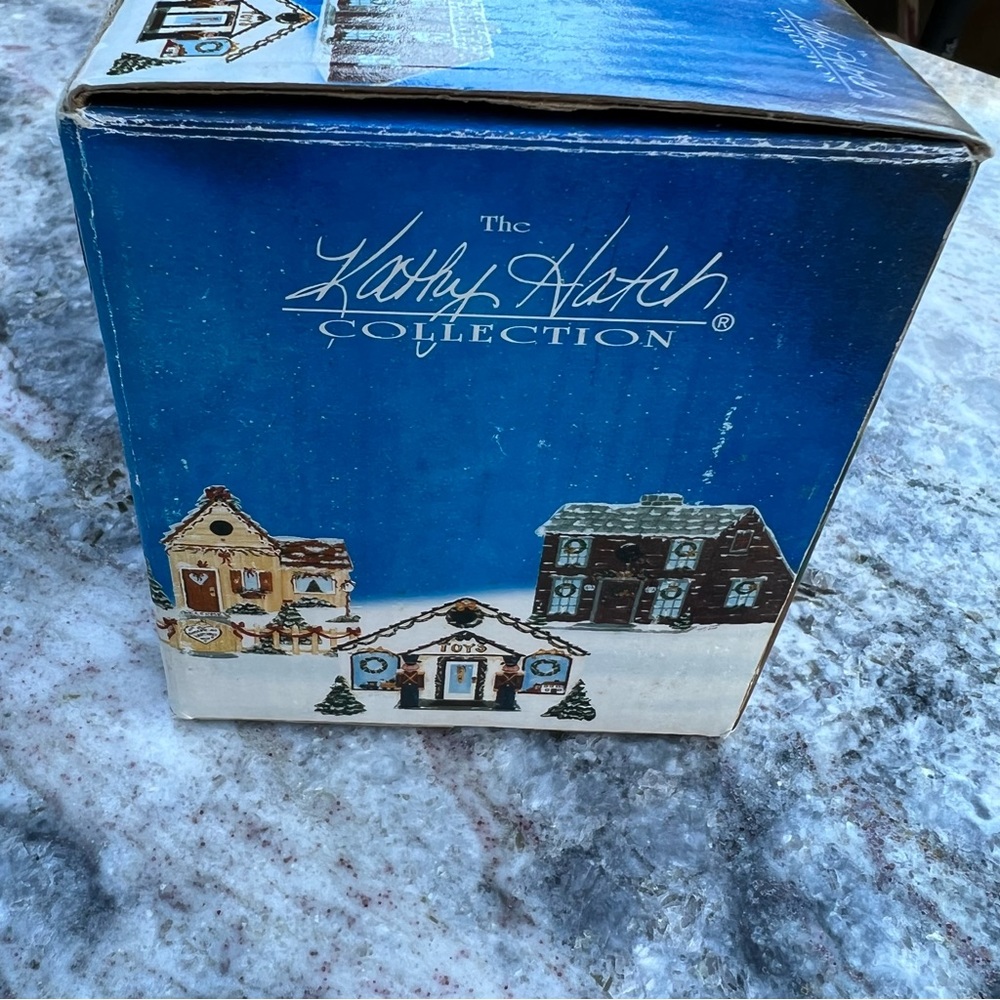 WINTER DECOR VOTIVE HOLDER - Picture 9 of 14